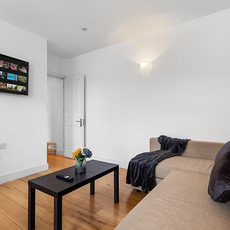 شقة Modern Flat In Stockwell, 10 Mins From Oxford Circus لندن المظهر الخارجي الصورة